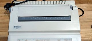 Maquina de escribir eléctrica