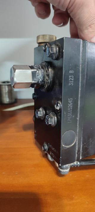 Bomba de inclinación de cabina
