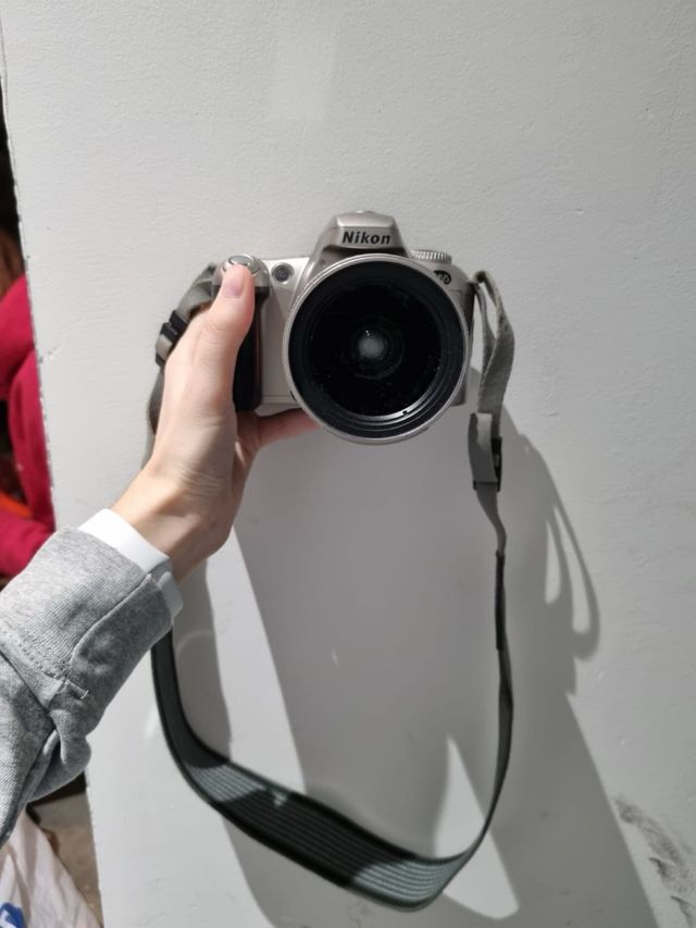 Camara Nikon