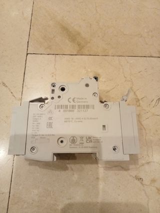 Magnetotérmico 10 A 2 polos UL489