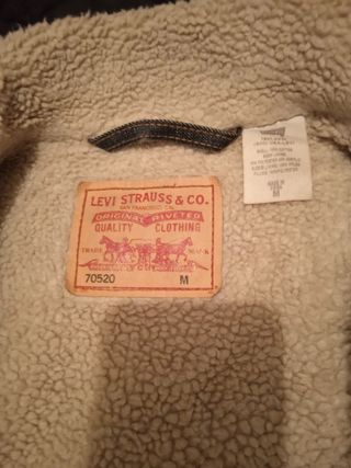 cazadora vaquera levi's con borrego