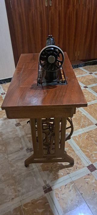 Máquina de coser Singer