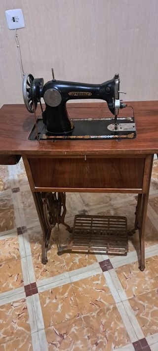 Máquina de coser Singer