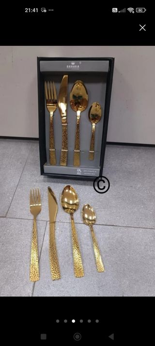 Set di posate oro 24 pezzi in acciaio
