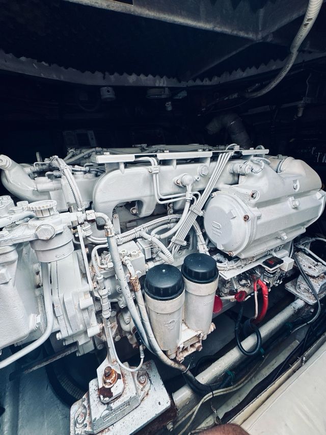 Sunseeker Camargue 47