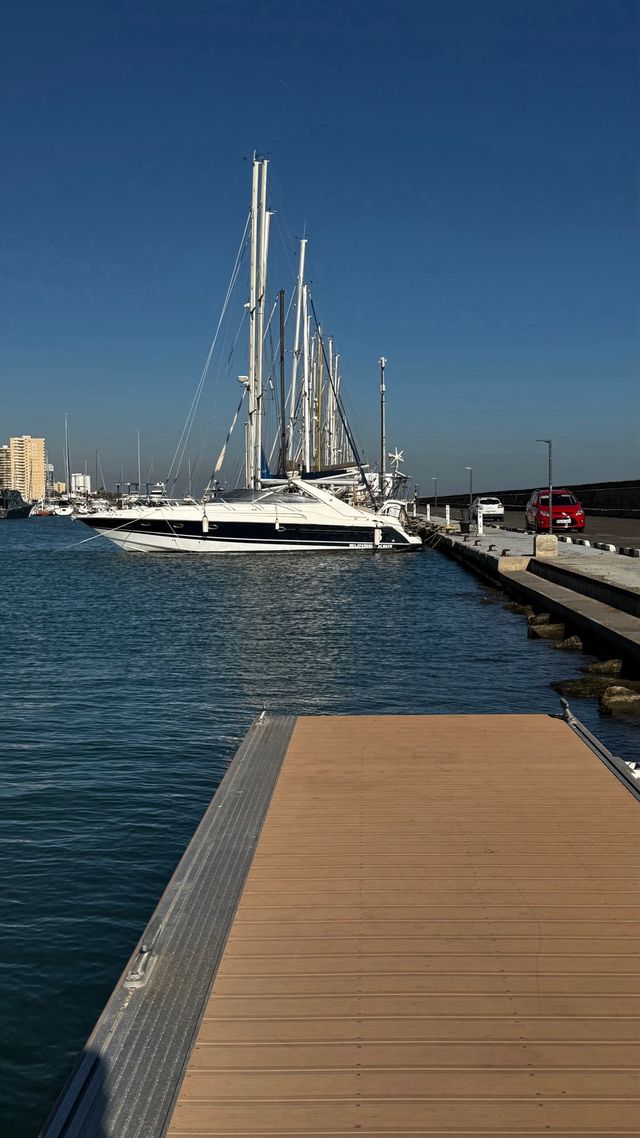 Sunseeker Camargue 47