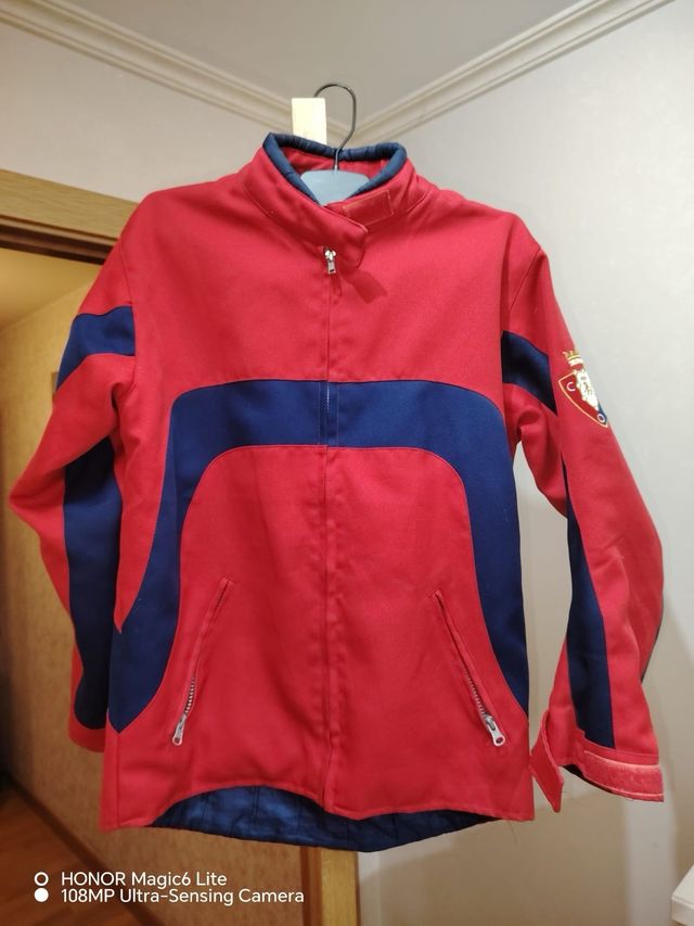 CHAQUETA DE OSASUNA