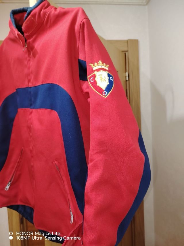 CHAQUETA DE OSASUNA