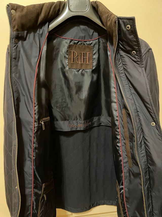 Abrigo parka Pedro del Hierro. Azul Marino.