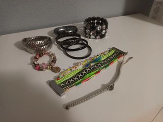 Pulseras