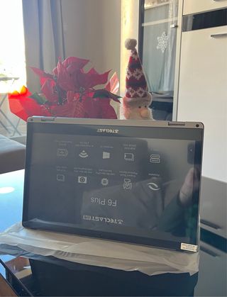 Portatil Tactil convertible en Tablet