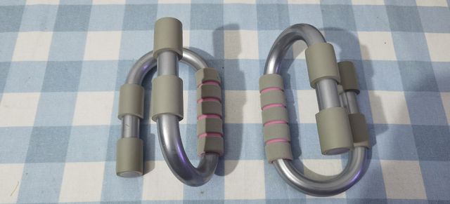 Barra push UP y rueda abdominal