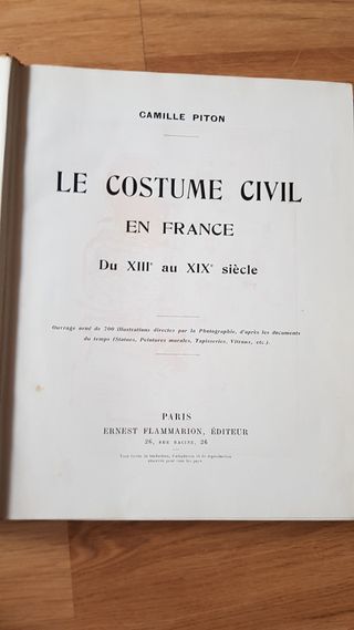 le costume civil en france