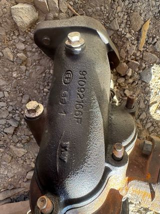 Colector y turbo jeep cherokee 2.5 vm