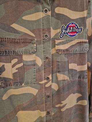 Camisa camuflaje Zara