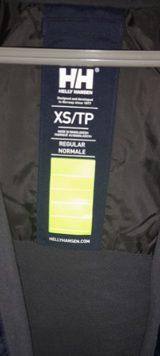 Vendo chaqueta Helly Hansen a estrenar 