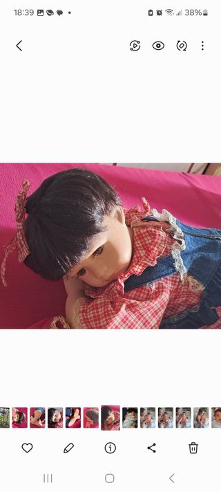 MUÑECA DE PORCELANA ANTIGUA TUMBADA