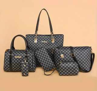 CON ETIQUETA.Lote de bolsos y carteras ♥️