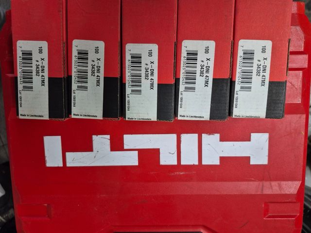 Clavos hilti dx