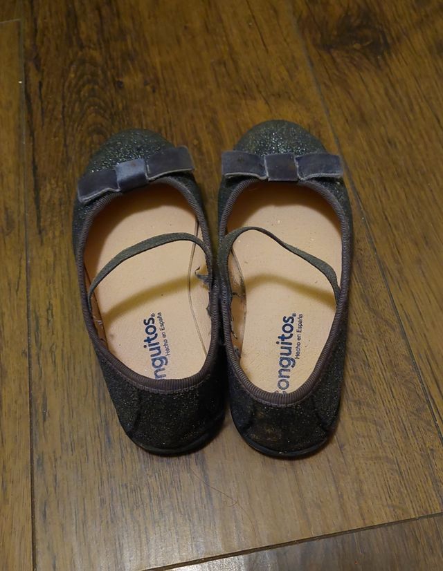 Zapatos niña Conguitos. Gris brillo purpurina. Tal