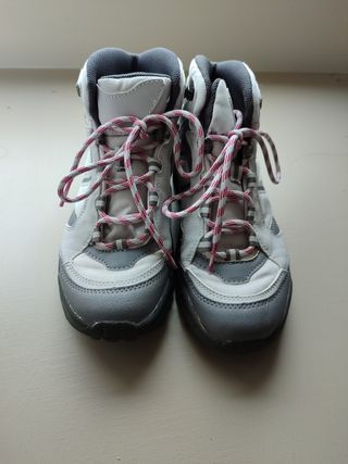 Botas de montaña Quechua mujer