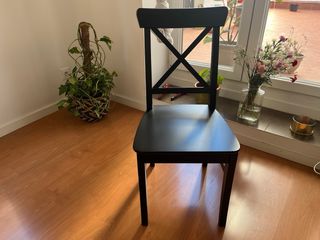 Sedie in legno nero di IKEA