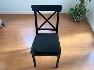 Sedie in legno nero di IKEA