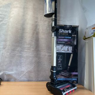 Aspirapolvere senza fili Shark Stratos. 672378