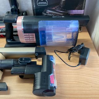 Aspirapolvere senza fili Shark Stratos. 672378