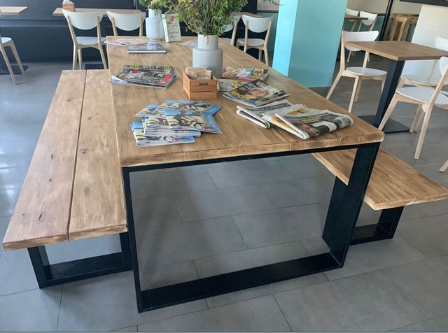 Oferta conjunto mesa y banco industrial