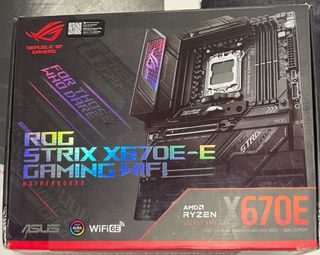 Motherboard ROG Strix X670E-E Gaming Wi-Fi