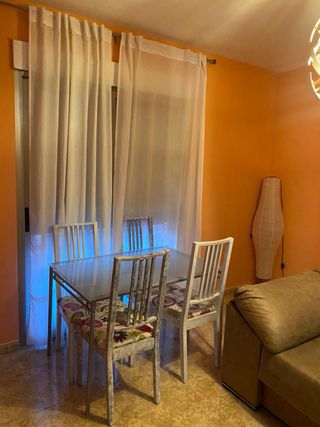 Piso moderno, único y acogedor