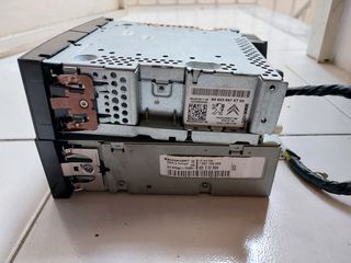 Radio e caixa de cds Peugeot/Citroën