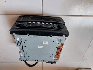 Radio e caixa de cds Peugeot/Citroën