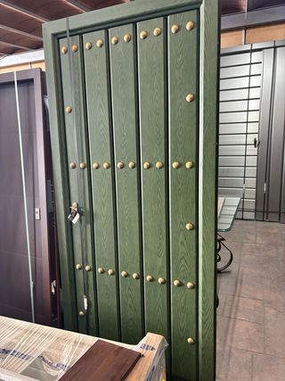 Puerta acorazada de aluminio