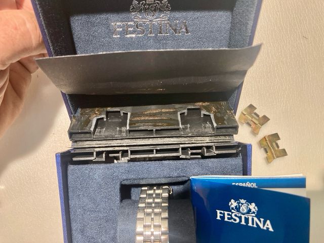 Festina Reloj World Time 10 ATM REBAJADO