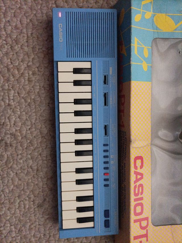 Piano Casio PT1 Años 80