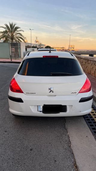 Parachoque trasero peugeot 308