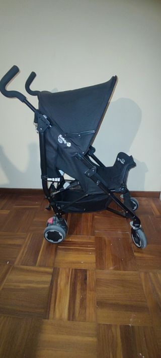 Silla de paseo bebé.