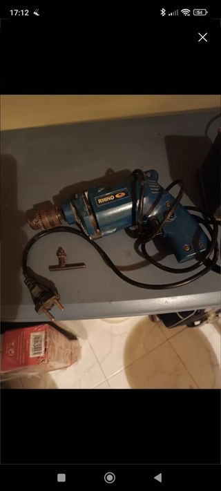 Taladro rino con llave