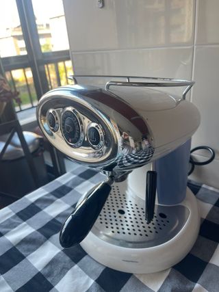 Cafetera Illy