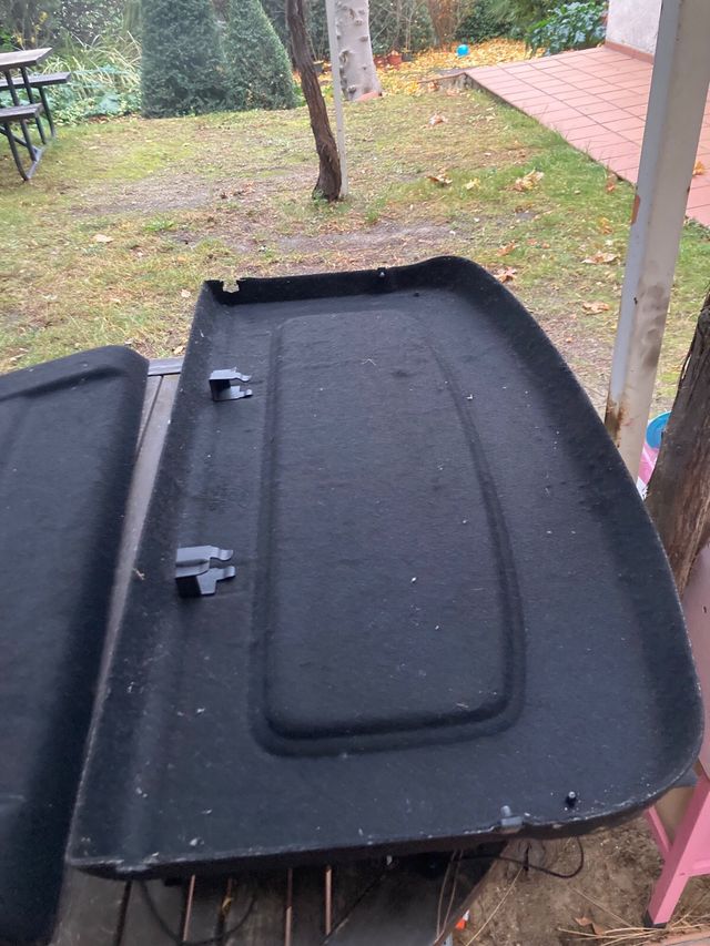 Bandeja trasera ford fiesta 2017-2024