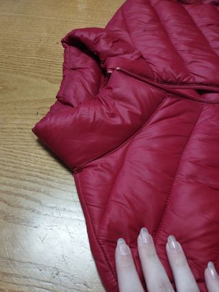 Chaqueta acolchada roja