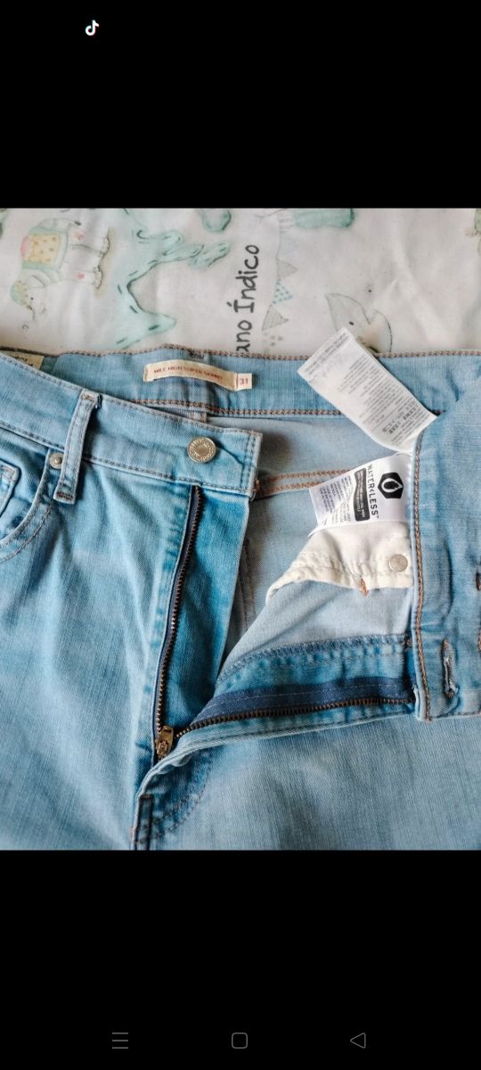 Jeans Levis mujer