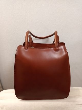 Bolso de mujer de cuero de vaca. Nuevo.