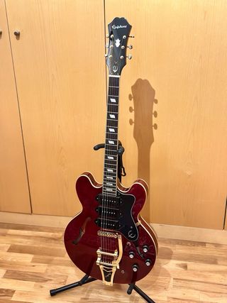 Guitarra epiphone riviera p93 limitada big