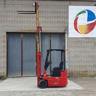 Toro elèctric matriculat / Carretilla matriculada