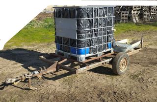 Remolque con bebedero