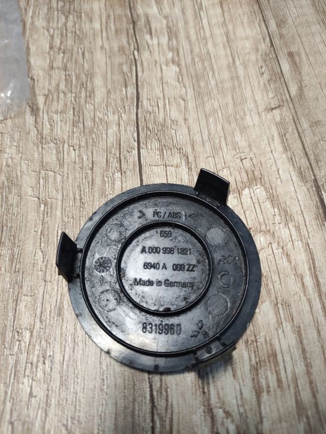 Tapa bujes Mitsubishi