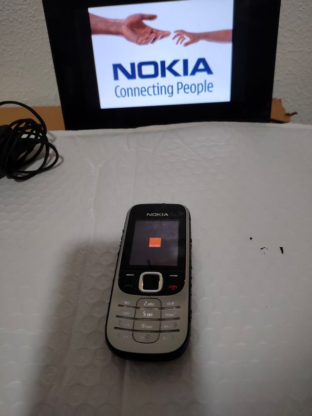 Nokia 2330 libero